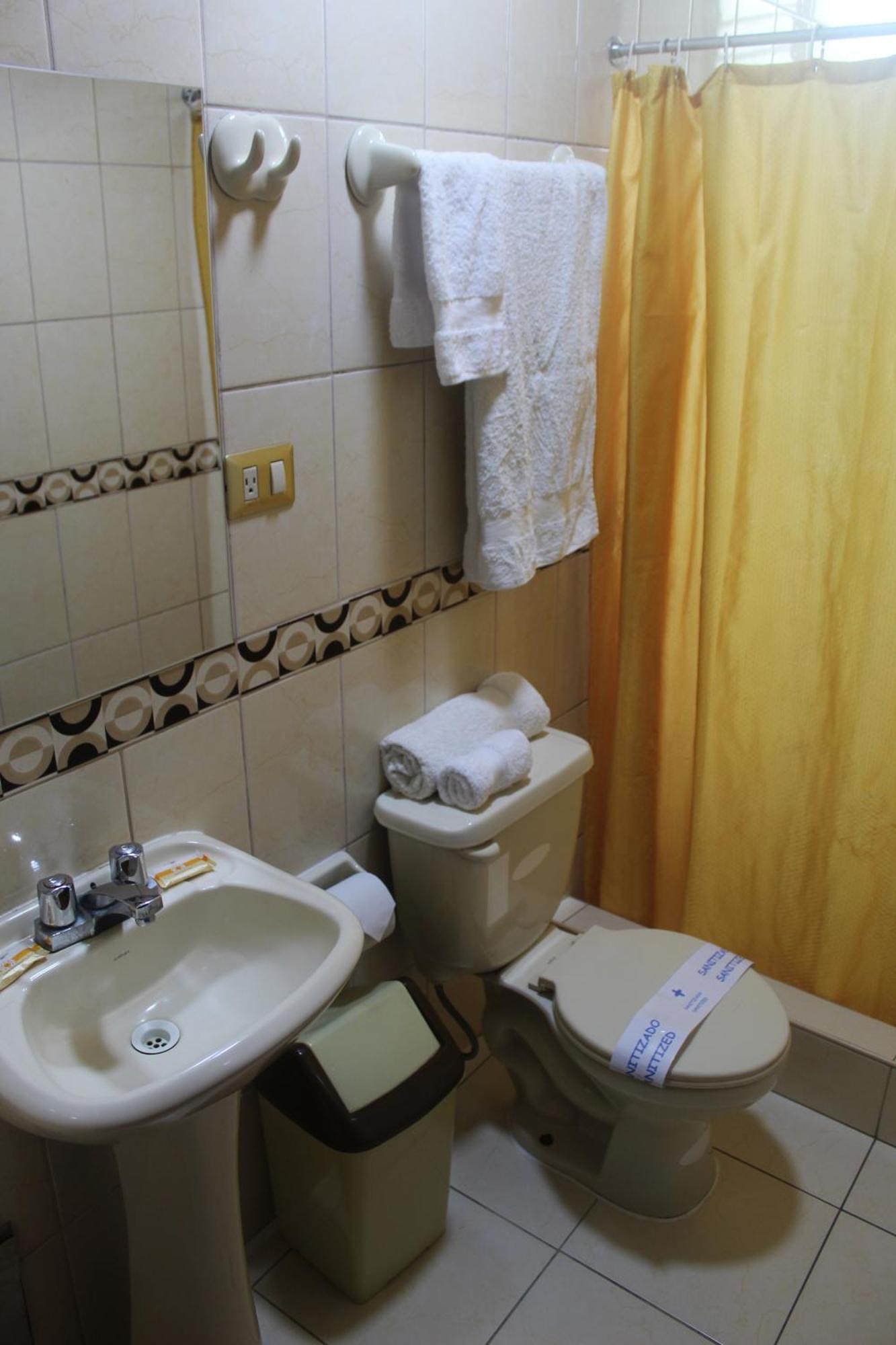 פונו Hostel Sol Andina Inn מראה חיצוני תמונה
